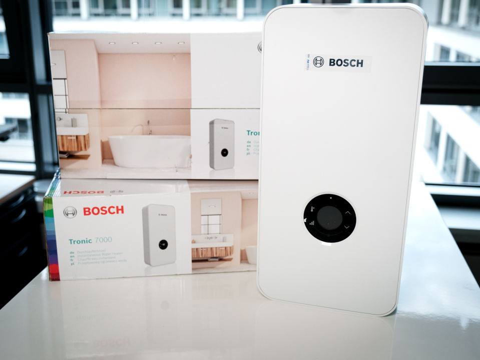 elektronische geregelte Durchlauferhitzer BOSCH Tronic 700